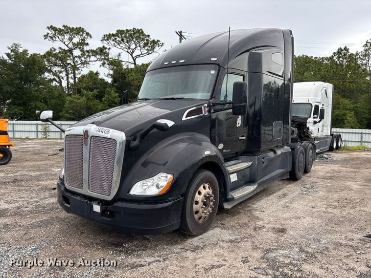 2019 Kenworth T680 Equipment Image0