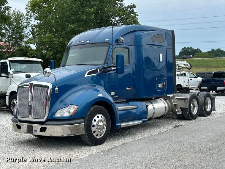 2019 Kenworth T680 Equipment Image0