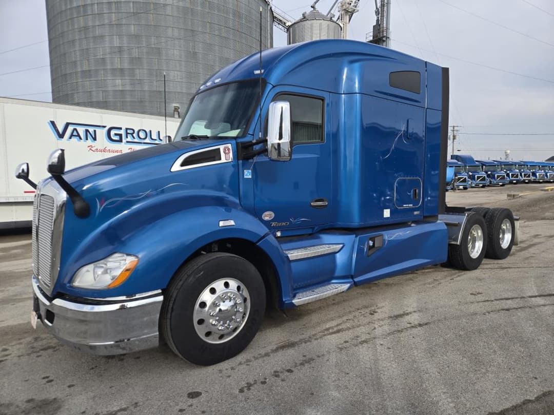 Image of Kenworth T680 Primary image
