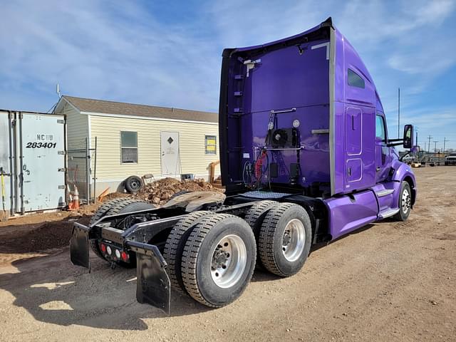 Image of Kenworth T680 equipment image 2