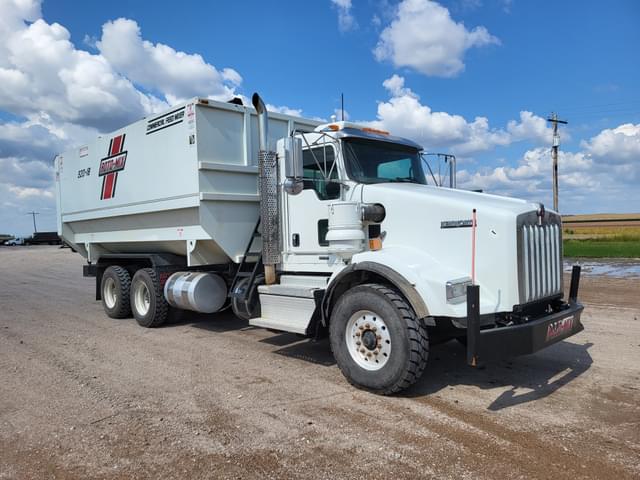Image of Kenworth T8 equipment image 1