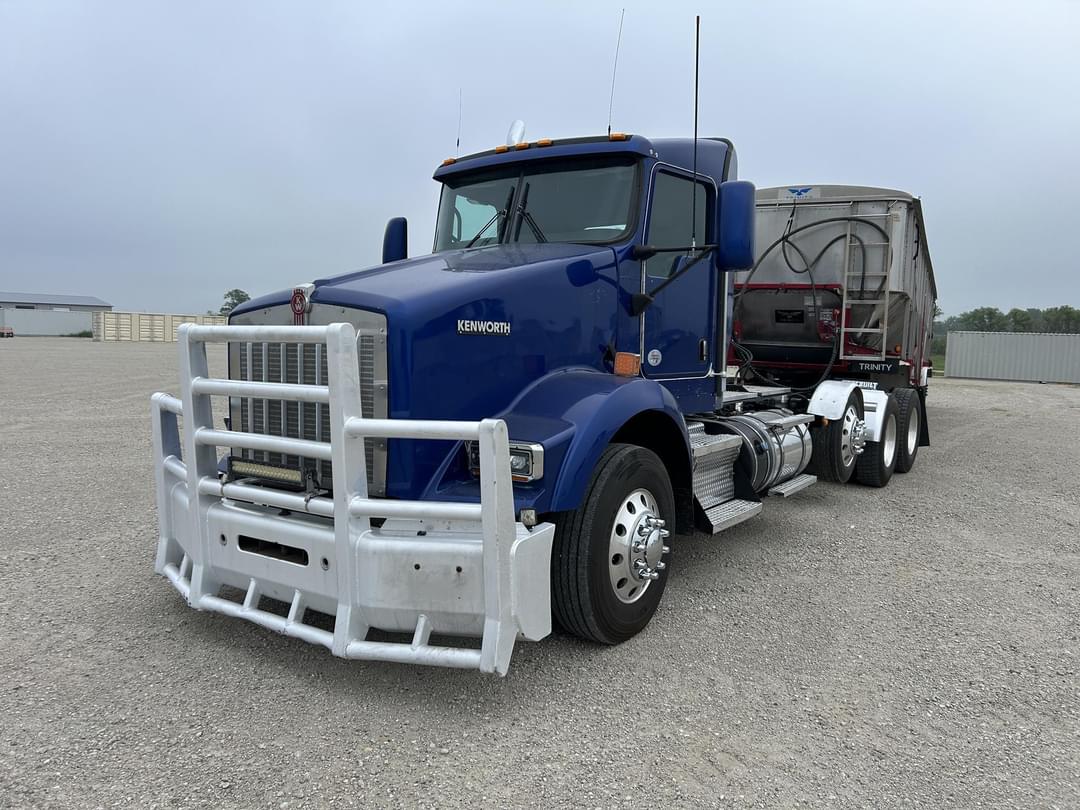Image of Kenworth T800 Primary image