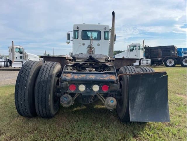 Image of Kenworth T800 equipment image 4