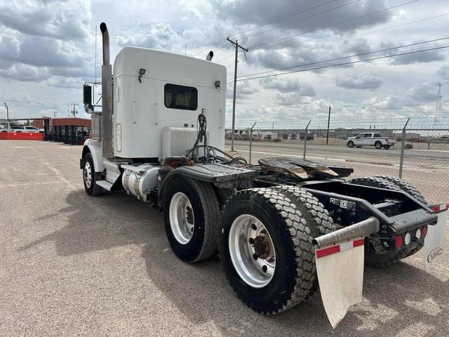 Image of Kenworth T800 equipment image 3