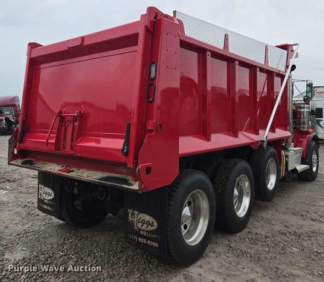 Image of Kenworth T800 equipment image 4