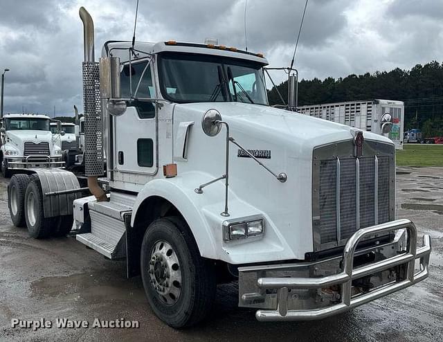 Image of Kenworth T800 equipment image 2