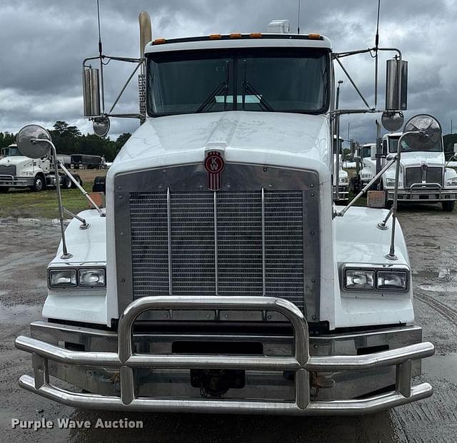 Image of Kenworth T800 equipment image 1