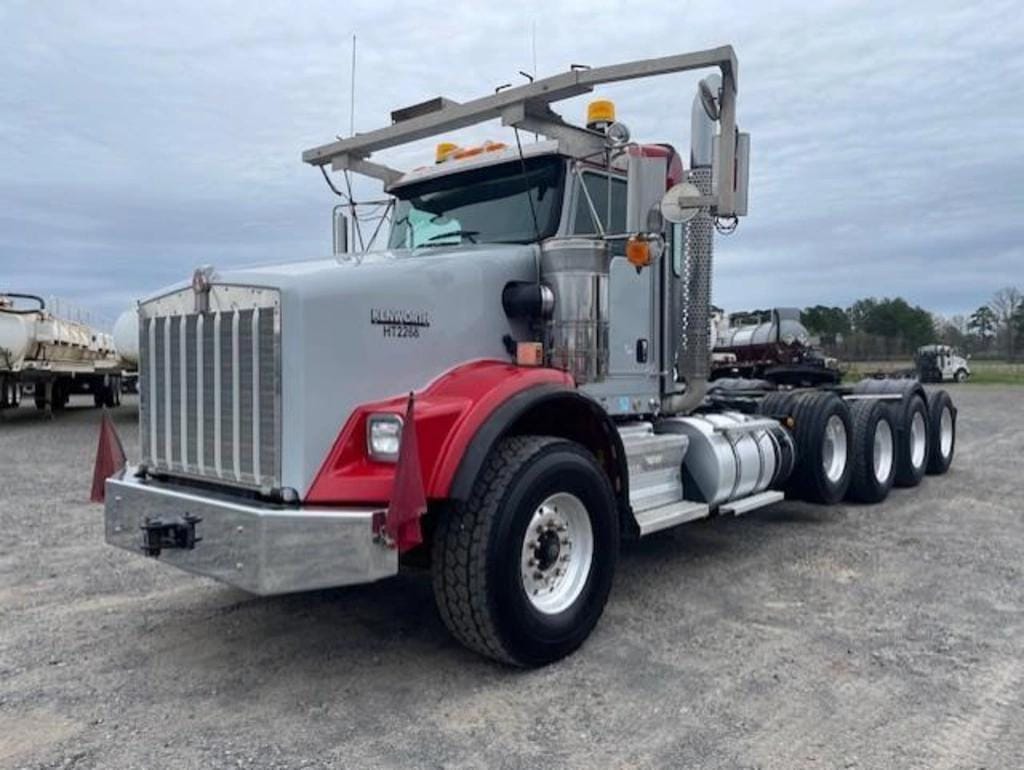 Main image Kenworth T800