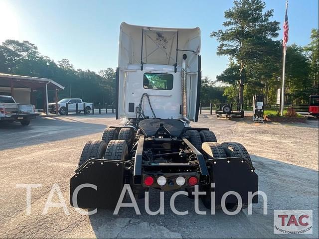 Image of Kenworth T880 equipment image 3