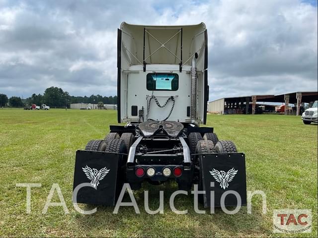 Image of Kenworth T880 equipment image 3