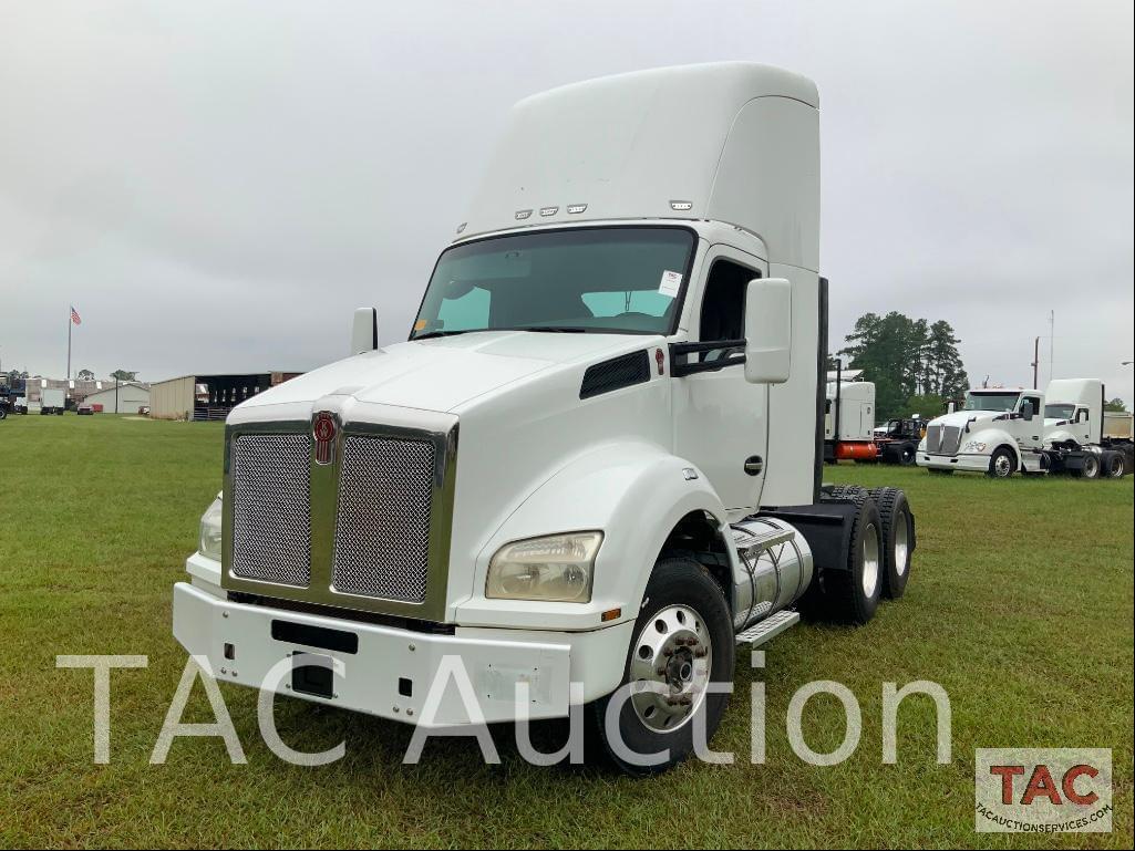 Image of Kenworth T880 Primary image