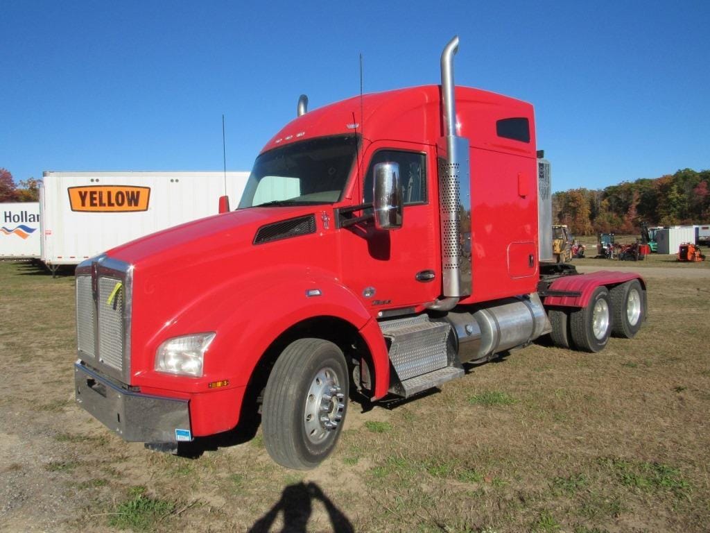 Main image Kenworth T880