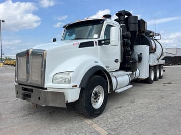 Main image Kenworth T880