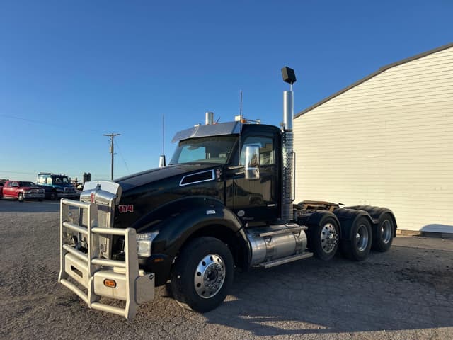 Image of Kenworth T880 equipment image 2