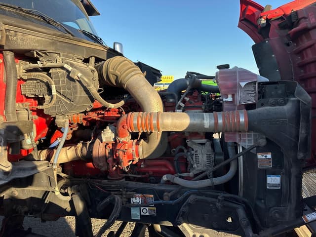 Image of Kenworth T880 equipment image 3