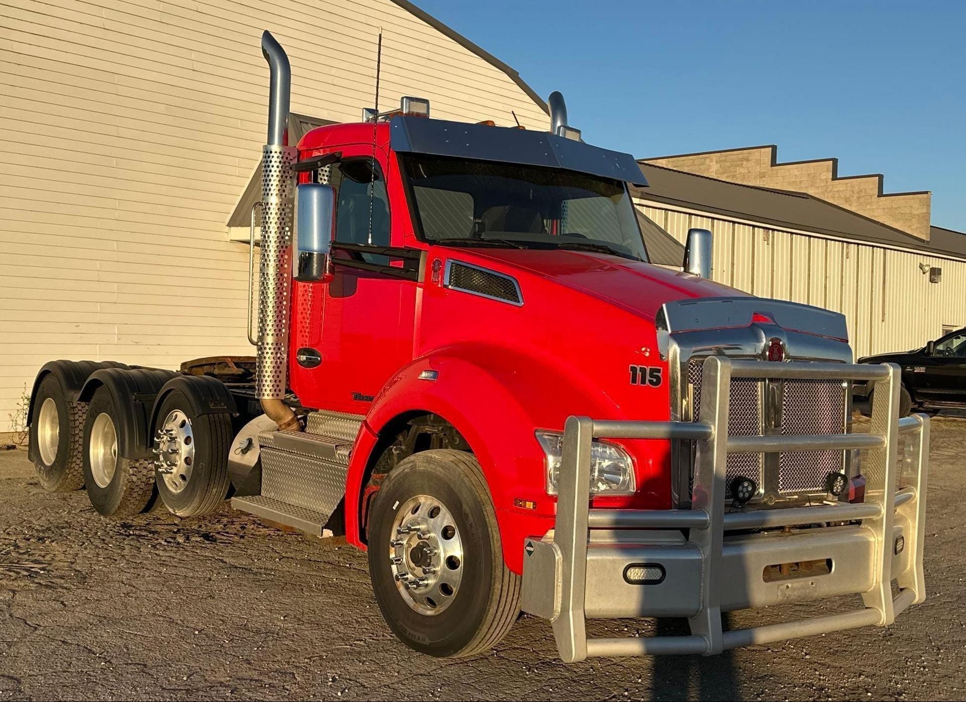 2019 Kenworth T880 Equipment Image0