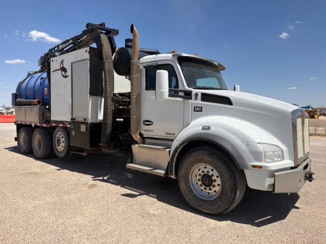 Image of Kenworth T880 equipment image 2