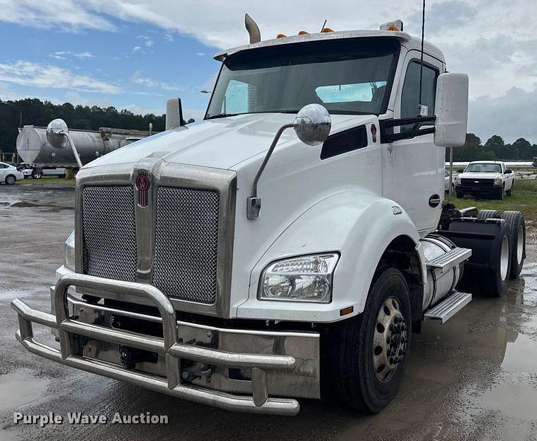 Image of Kenworth T880 Primary image