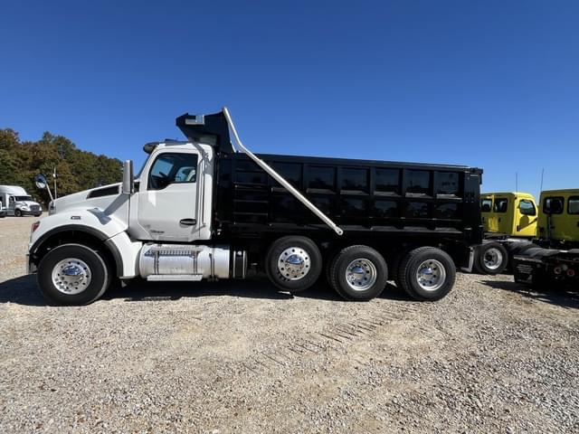 Image of Kenworth T880 equipment image 1