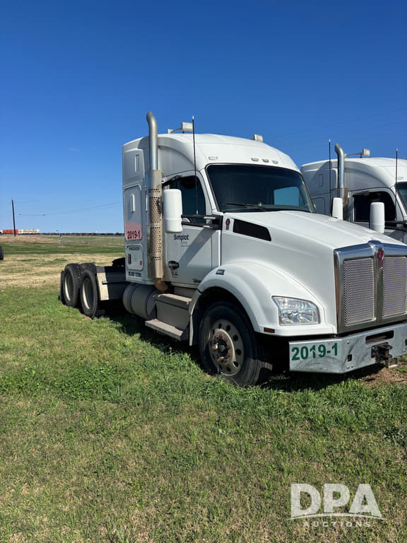 Image of Kenworth T880 Primary image
