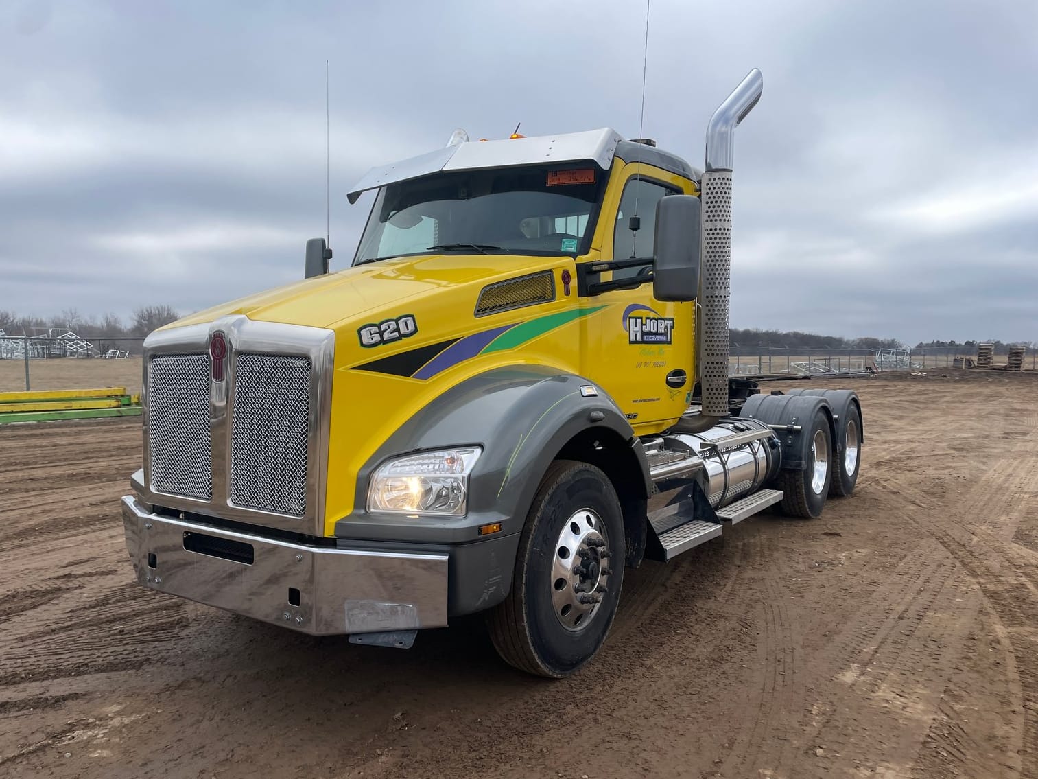 2019 Kenworth T880 Equipment Image0