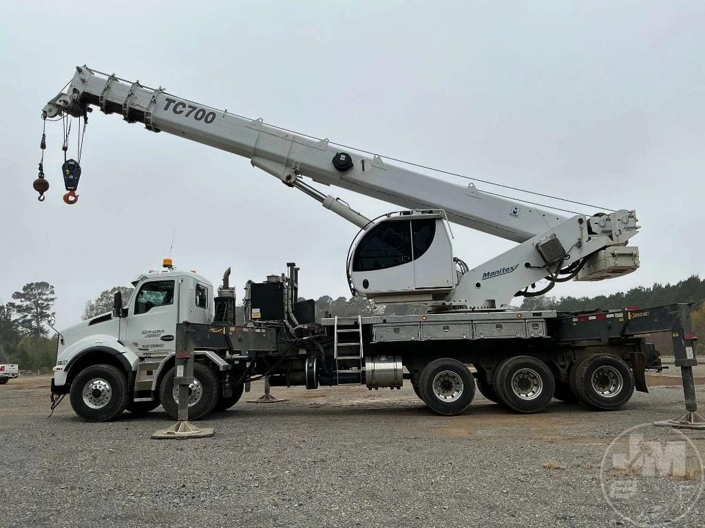 2019 Kenworth T880 Equipment Image0
