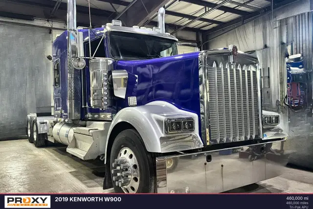 Image of Kenworth W900 equipment image 1