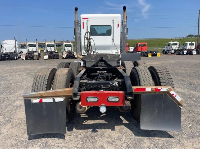 Image of Kenworth W900 equipment image 4