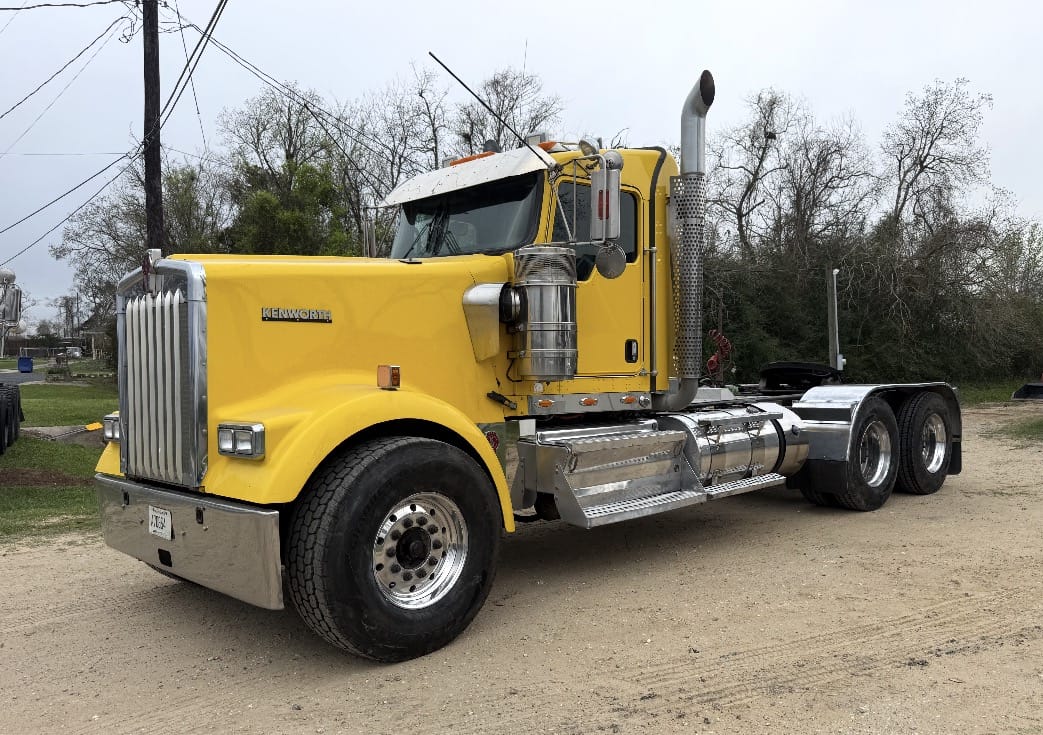2019 Kenworth W900 Equipment Image0