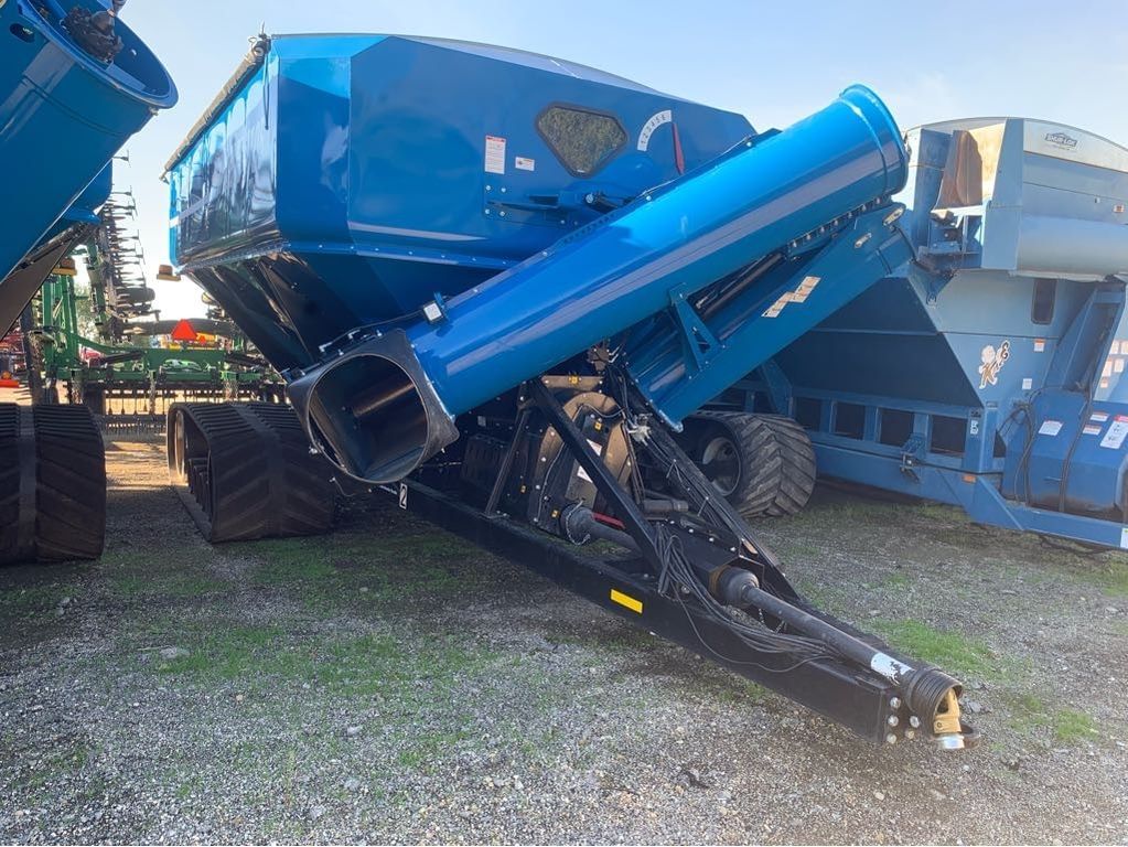 2019 Kinze 1105 Equipment Image0