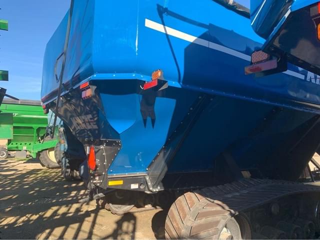 Image of Kinze 1105 equipment image 3