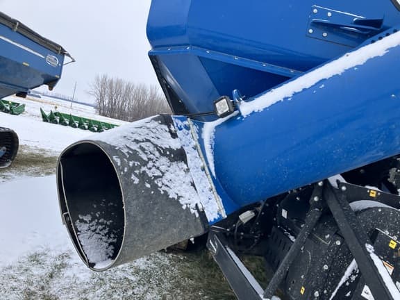 Image of Kinze 1305 equipment image 4