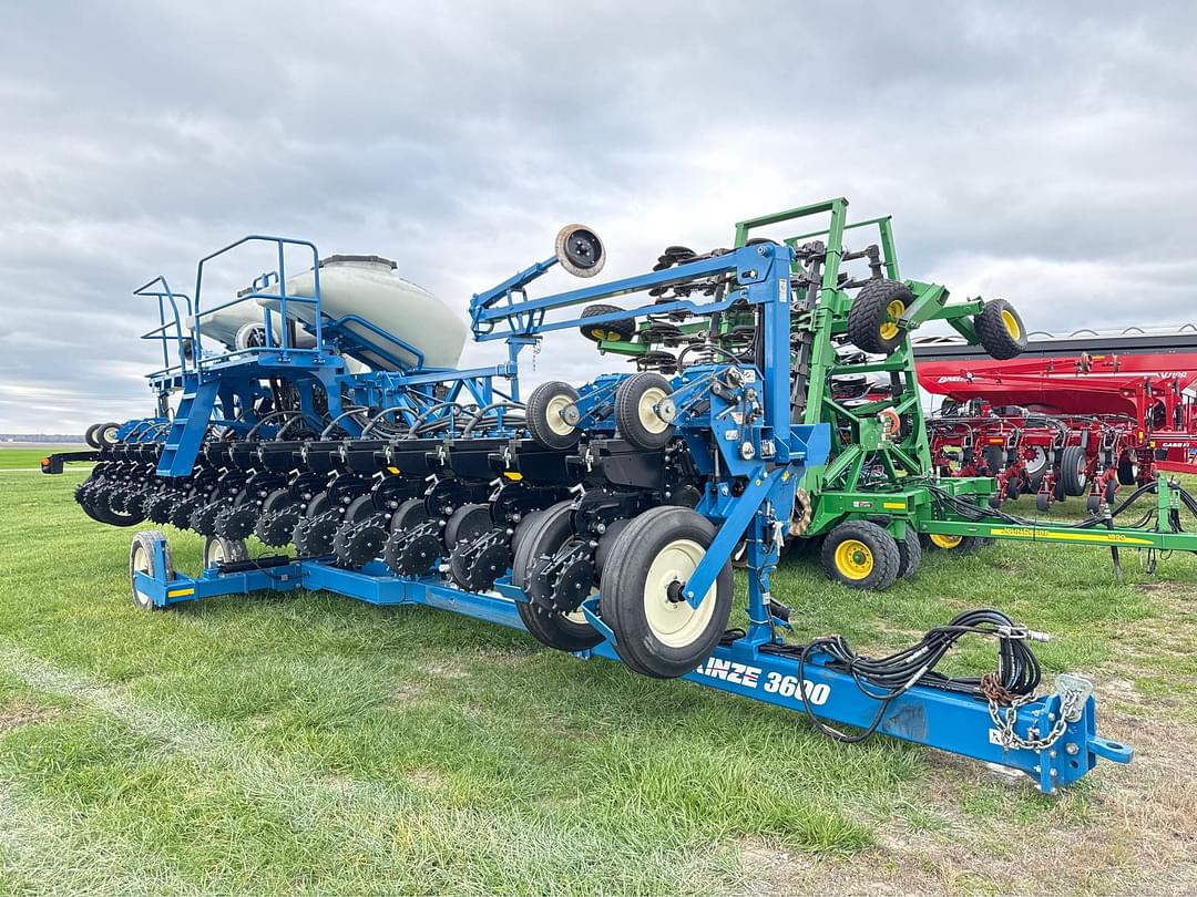 Image of Kinze 3600 Primary image