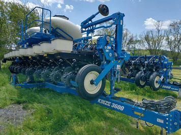 Main image Kinze 3600