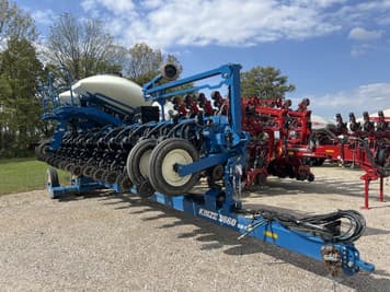 Main image Kinze 3660