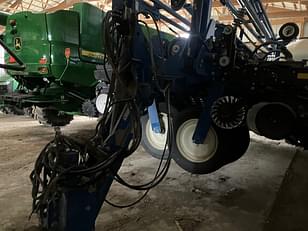 Main image Kinze 3700 8