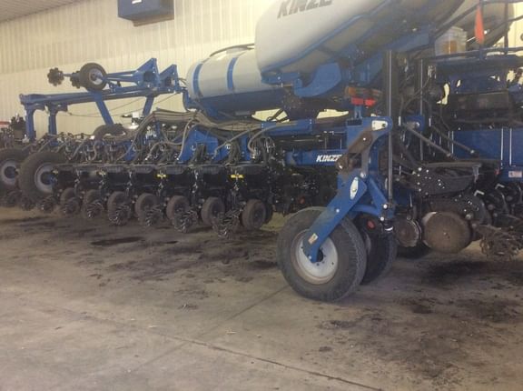 Main image Kinze 4900