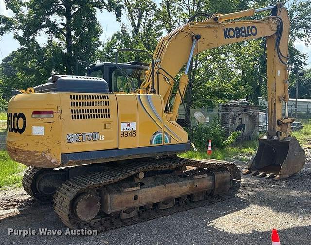 Image of Kobelco SK170LC-10 equipment image 4