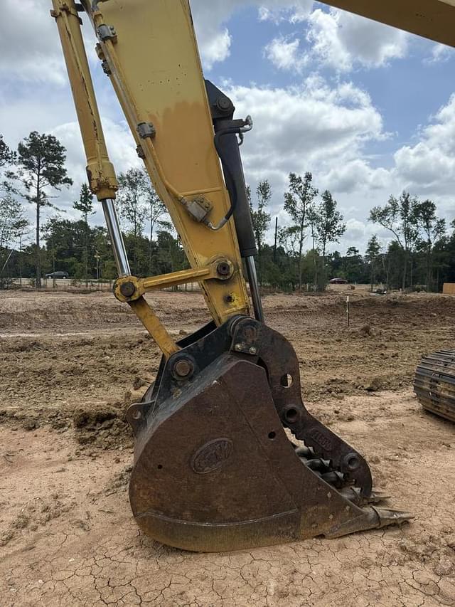 Image of Kobelco Sk210LC equipment image 4