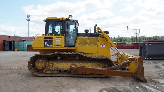 Image of Komatsu D65PXI-18 equipment image 3