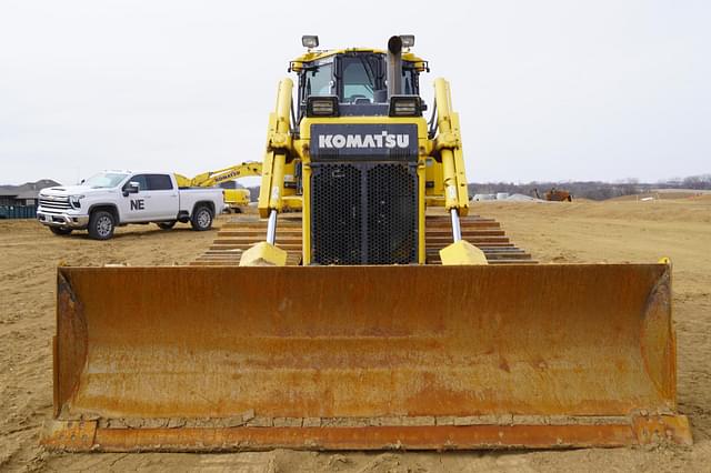 Image of Komatsu D65PXI-18 equipment image 4