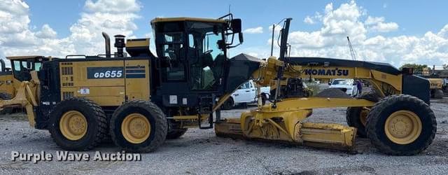 Image of Komatsu GD655-7 equipment image 3