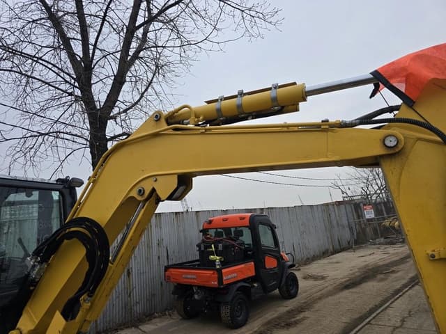 Image of Komatsu PC45MR equipment image 4