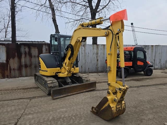 Image of Komatsu PC45MR equipment image 1