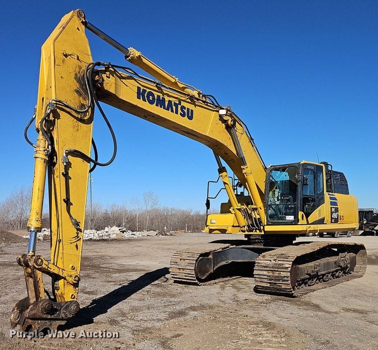 2019 Komatsu PC490LC-11 Equipment Image0