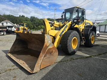 Main image Komatsu WA320-8