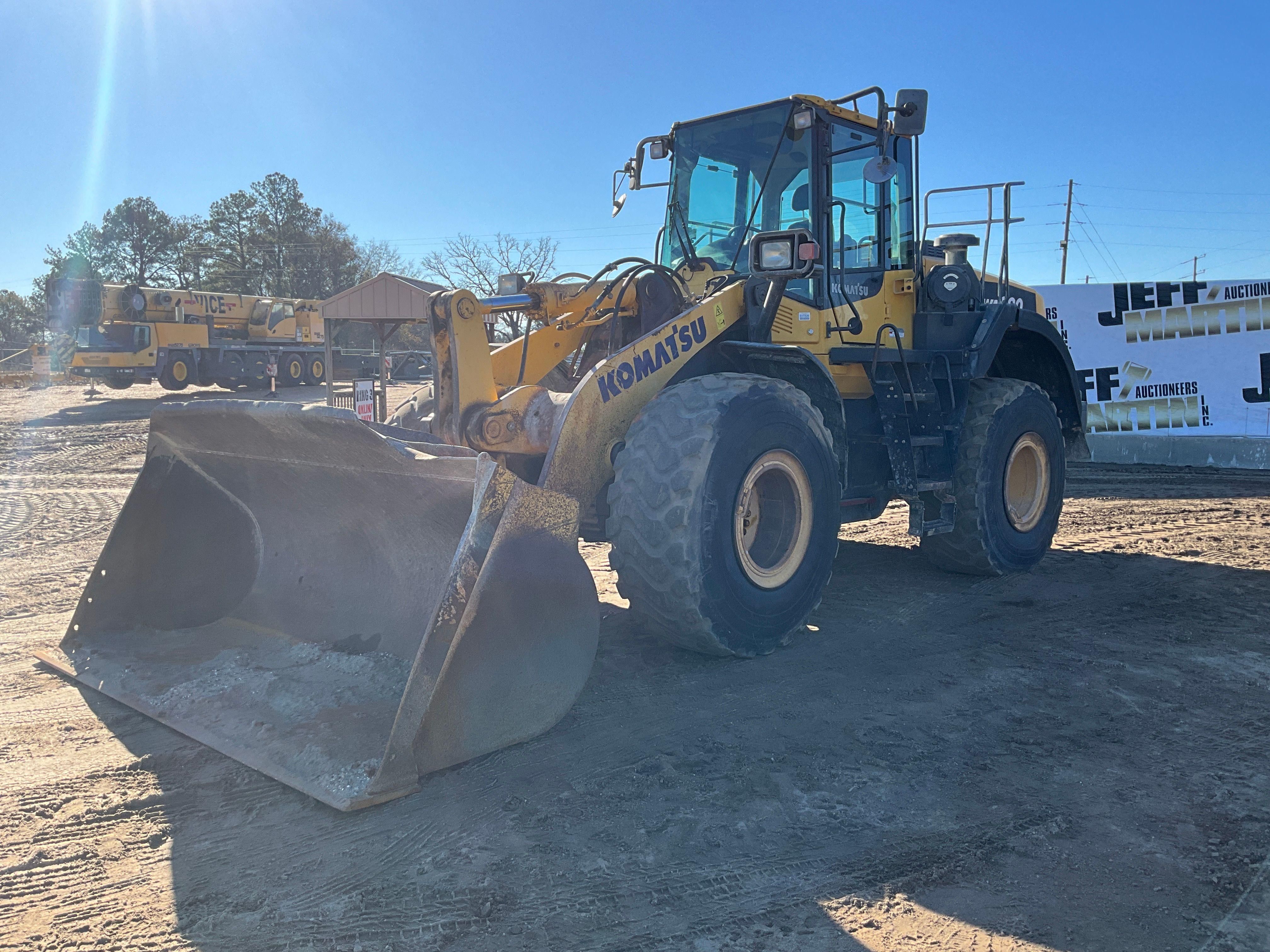 Main image Komatsu WA380-8