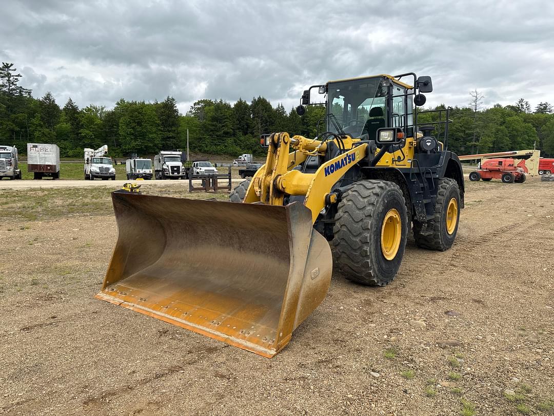 Image of Komatsu WA380 Primary image