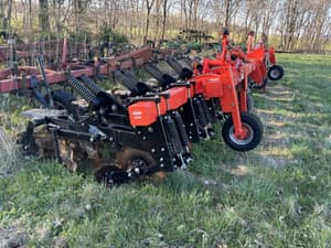 2019 Kuhn Krause Gladiator 1205M Image