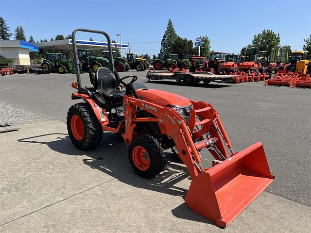 Image of Kubota B2301HSD equipment image 3